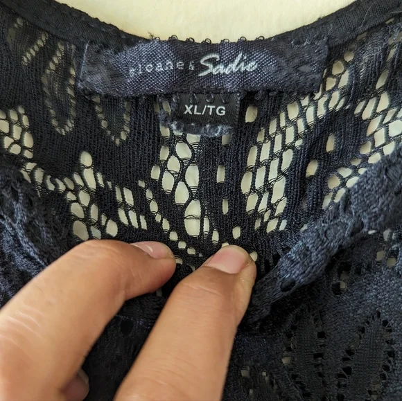 Sloane & Sadie red and black velvet work with lace up neckline sleeveless top - Picture 4 of 8